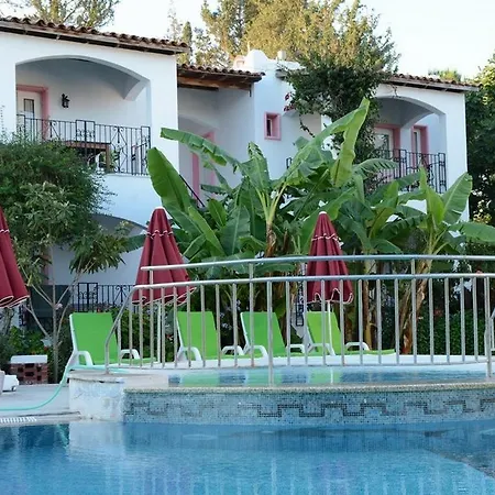 Hotel Nergiz 3*