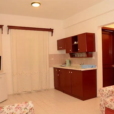 Hotel Nergiz 3*